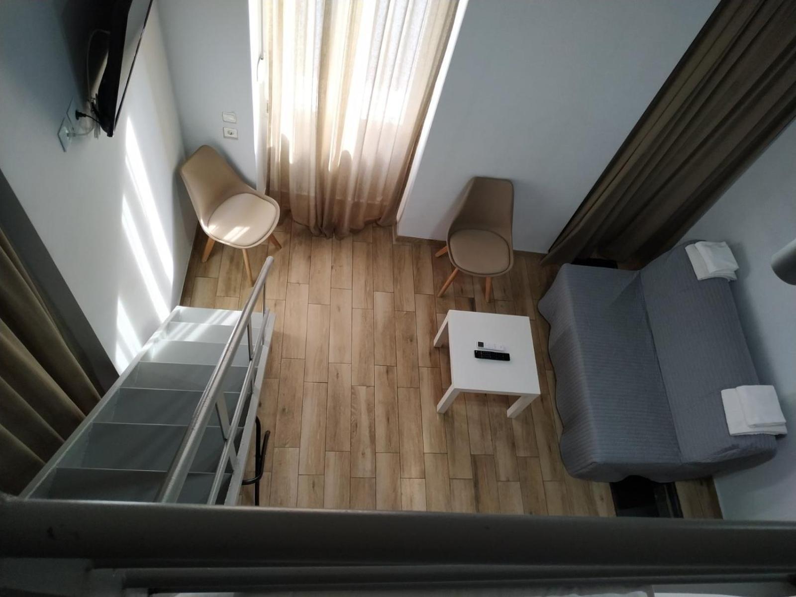 Kentrikon Hotel Халкис Екстериор снимка